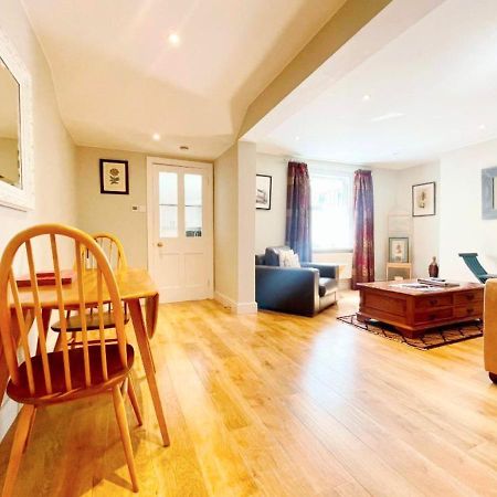 Cheltenham Central Apartment, Parking, Close Bars & Restaurants Extérieur photo