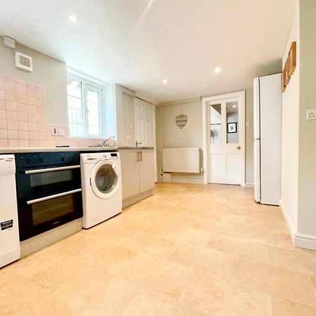 Cheltenham Central Apartment, Parking, Close Bars & Restaurants Extérieur photo