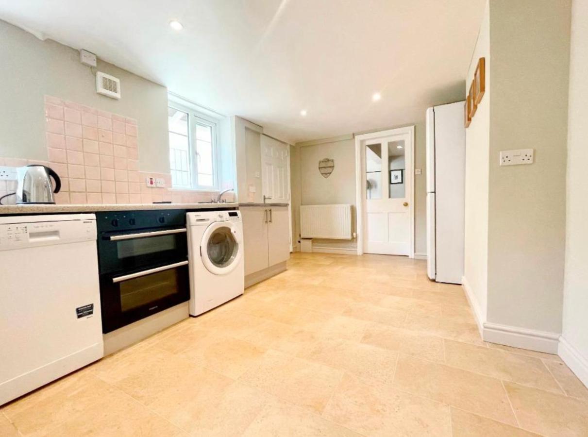 Cheltenham Central Apartment, Parking, Close Bars & Restaurants Extérieur photo